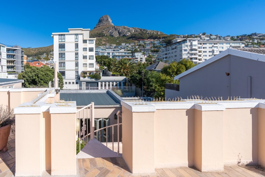 4 Bedroom Property for Sale in Bantry Bay Western Cape